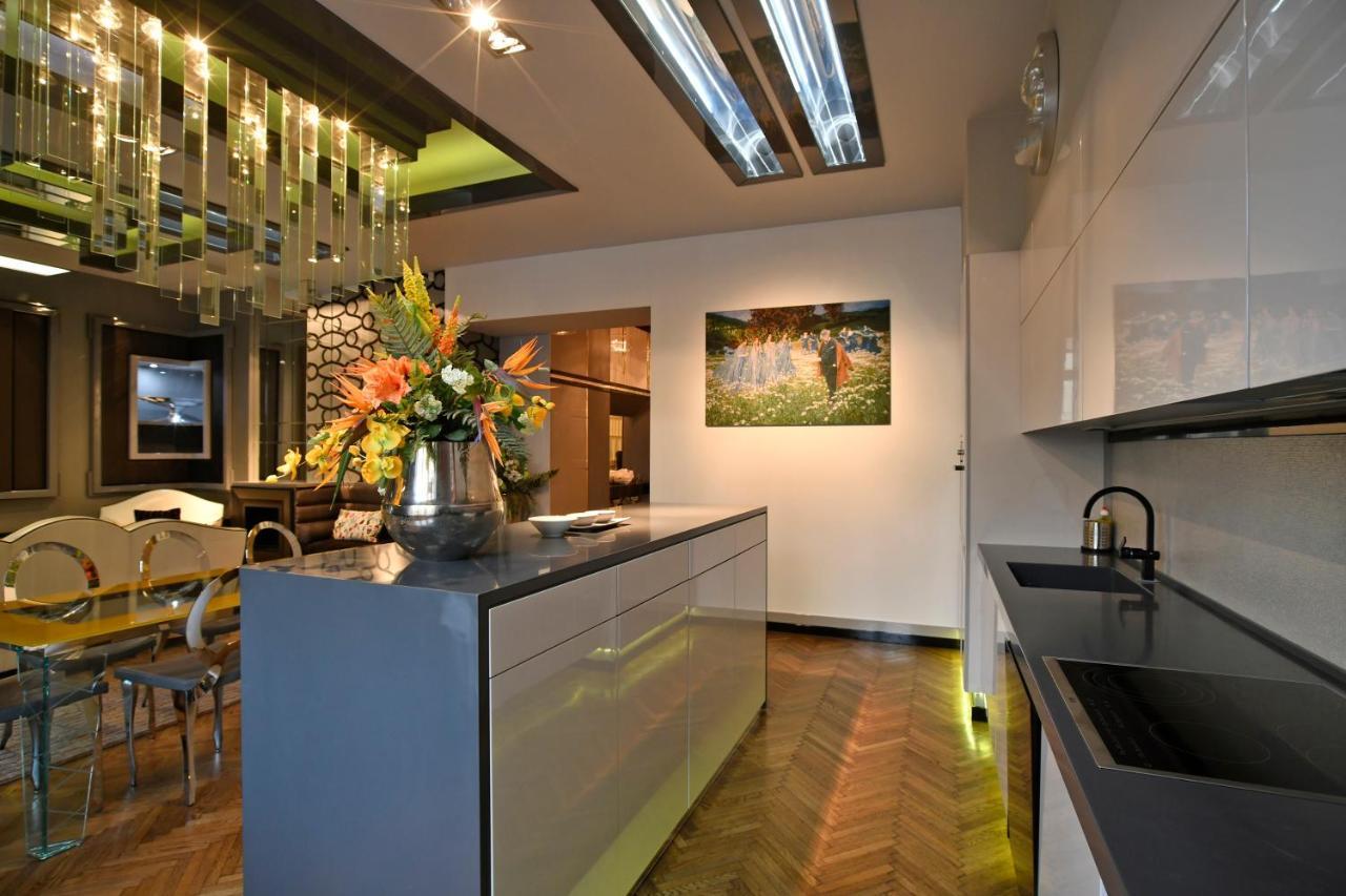 Luxuryflat Near Centre On118 Sqm, 3Br,2Bth,8Bed,Ac Lejlighed Budapest Eksteriør billede